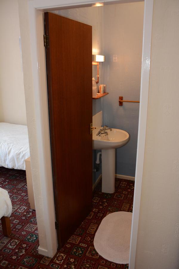 The Cove Guest House Ριλ Εξωτερικό φωτογραφία